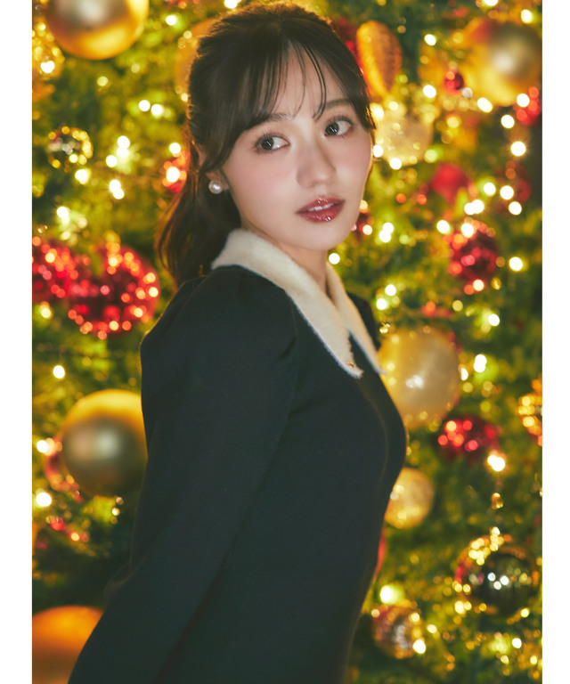 襟付き配色シャギー切り替えハート飾り釦リブニットワンピース