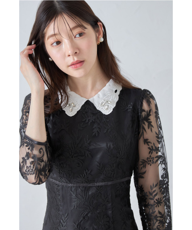 取り外し可能な立体フラワー襟付きレースワンピース 