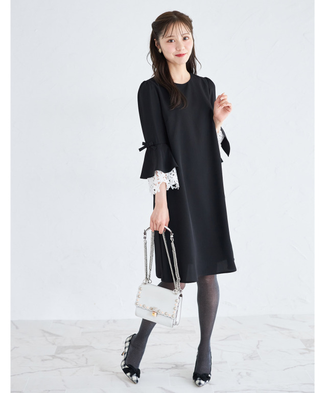 リボン付き袖口カットワークレースAラインワンピース 