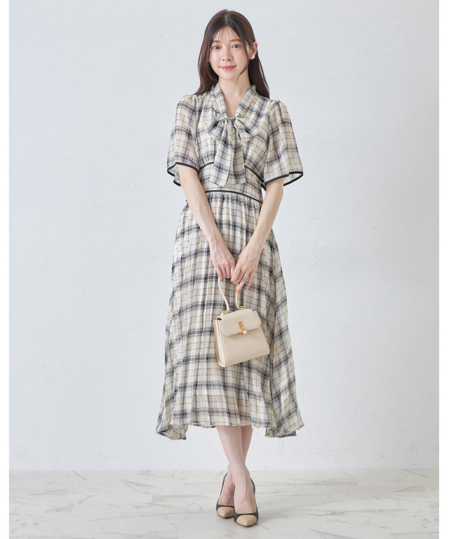 イデアルーチェ ティアードワンピース Vネック ロング 七分袖 バック  