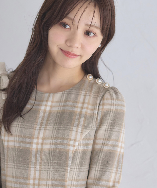 いかさん確認専用 パール飾り釦付きヘムファー切り替えチェックワンピース