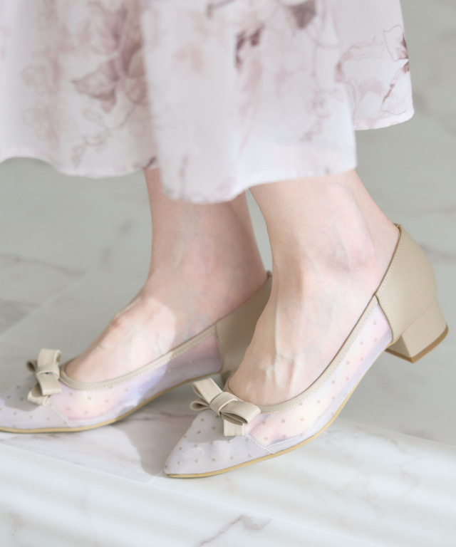 構築的なリボンとかかとのくしゅくしゅが可愛い CHANEL パンプス org.jpg