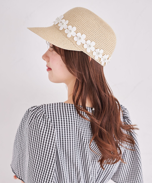 レースモチーフ付きペーパーキャスケット