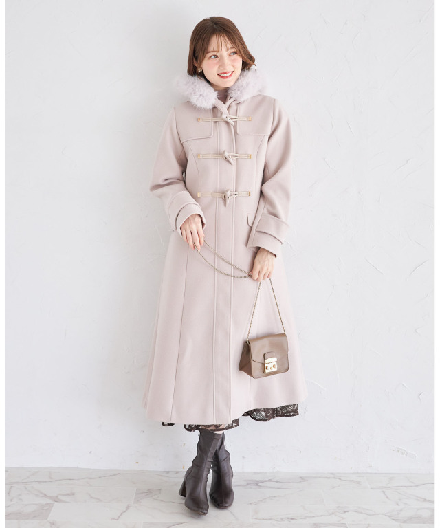 取り外し可能なファー付きフィット＆フレアシルエットダッフルコート