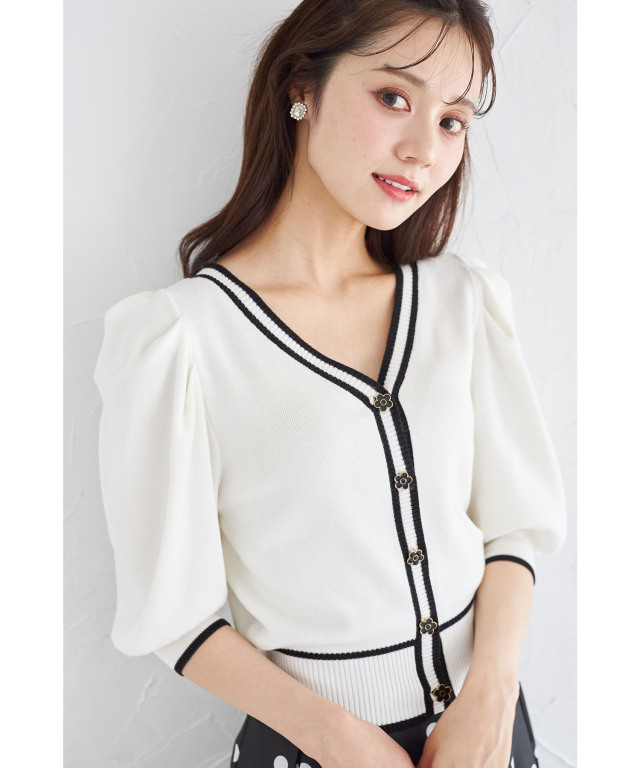 トッコクローゼット tocco closet フラワー釦パワーショルダー配色ニットカーディガン フラワー釦パワーショルダー配色ニットカーディガン