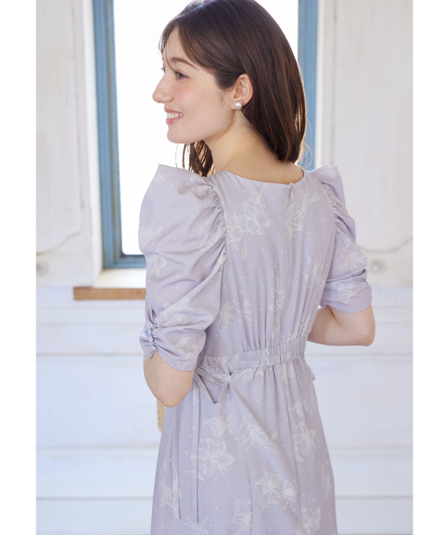 サイドリボン付きパワーショルダーフラワープリントワンピース　サックス トッコクローゼット tocco closet サイドリボン付きパワー