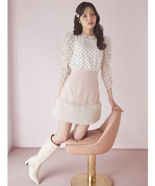 インナーパンツ付き裾ファー切り替えミニスカート