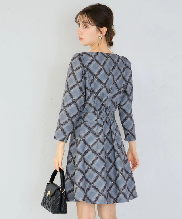 フロントボタンスクエアネックチェックミニワンピース