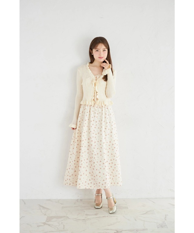 リボン付きフリルニットカーディガン×フラワープリントキャミ