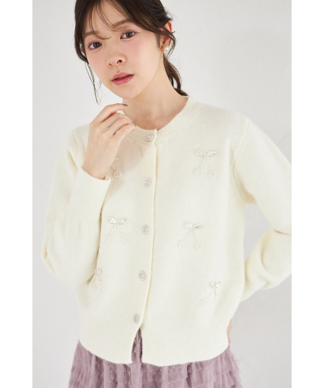 ゆき　756539 チェリービジュー付きニットカーディガン