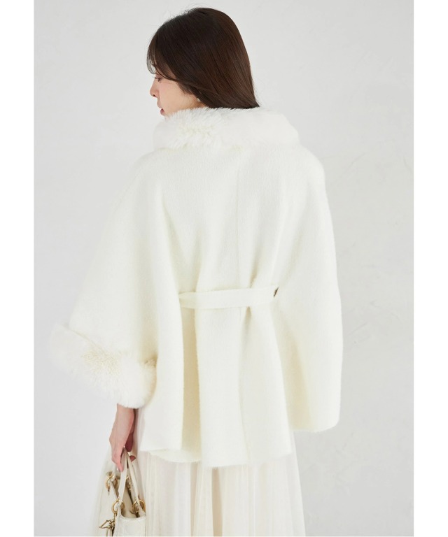 ファー付きポンチョ