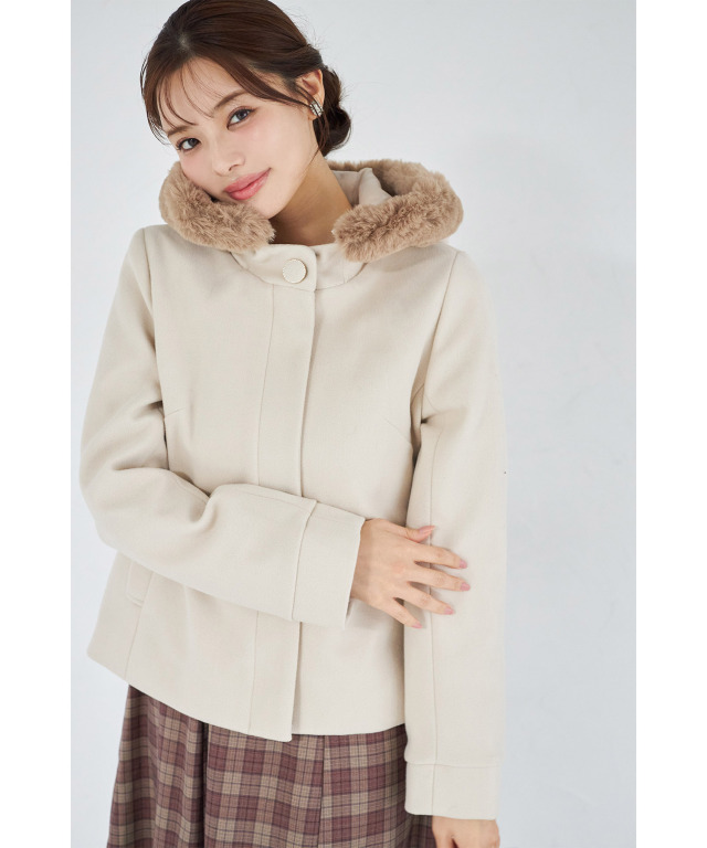 取り外し可能な2WAYファー付き後ろリボンショートコート