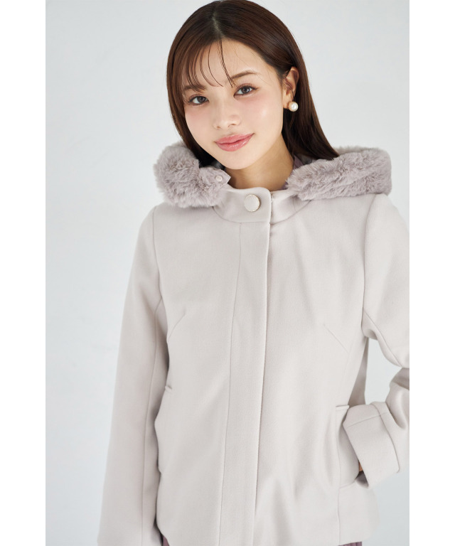 取り外し可能な2WAYファー付き後ろリボンショートコート