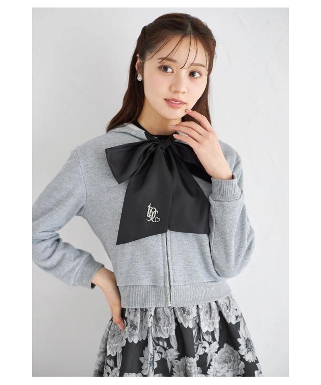 ワンポイント刺繍入りリボン付きラメ裏毛パーカー
