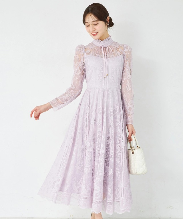 高貴な雰囲気で華やぐリボン付きパネル柄総レースワンピース