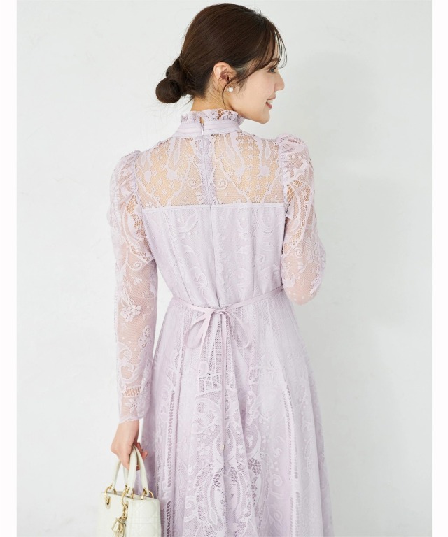 高貴な雰囲気で華やぐリボン付きパネル柄総レースワンピース