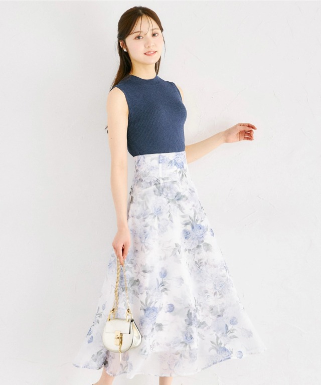 バックレースアップシアーフラワープリントフレアスカート