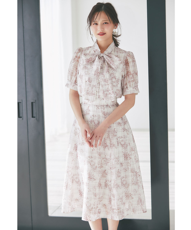 シアーチェック×フラワープリントフレアスカート