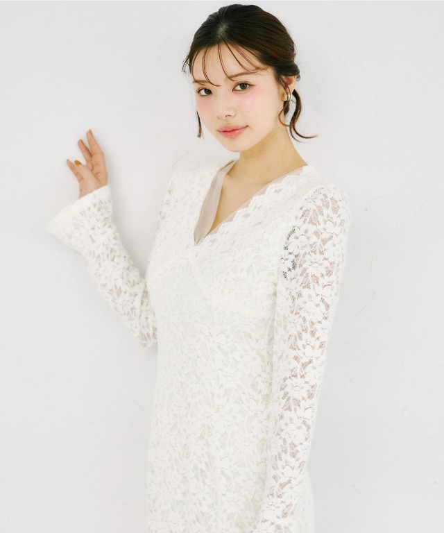 スカラップVネックフラワーレースワンピース