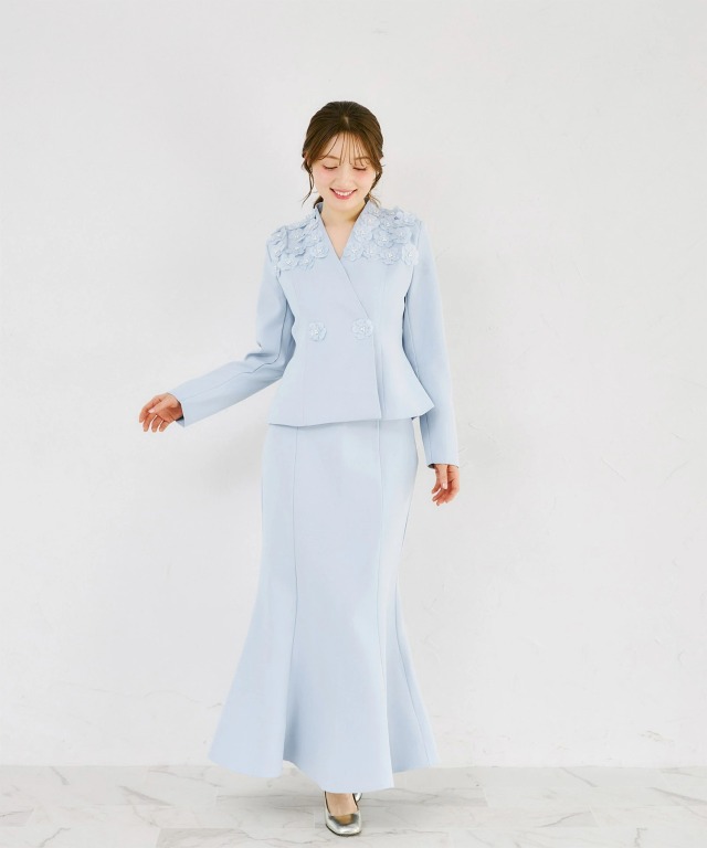 立体フラワーモチーフ付きジャケット×マーメイドスカートセットアップ