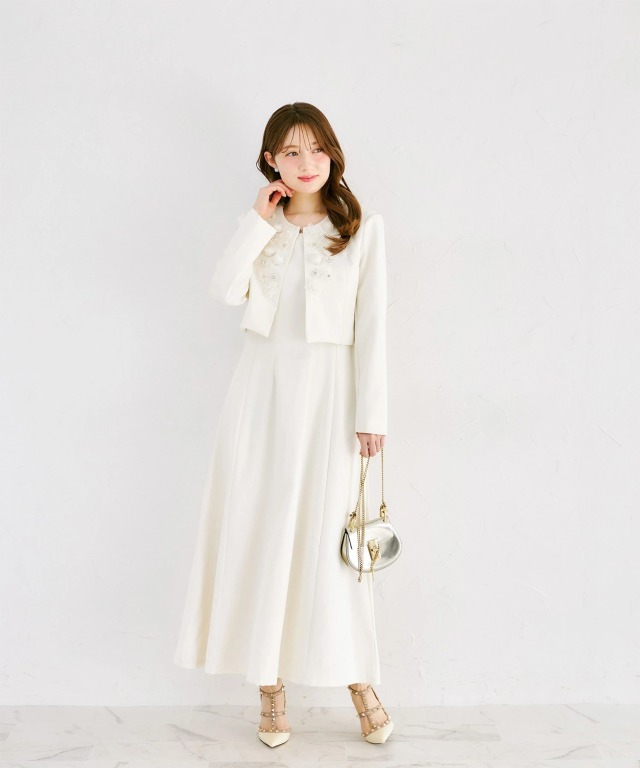 立体フラワーモチーフ付きジャケット×ノースリーブワンピースセットアップ