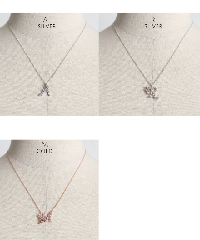 カラービジューイニシャルネックレス