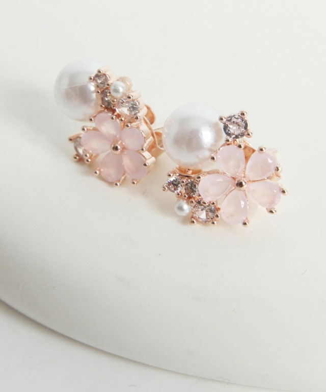 ビジューフラワーモチーフ×パールピアス