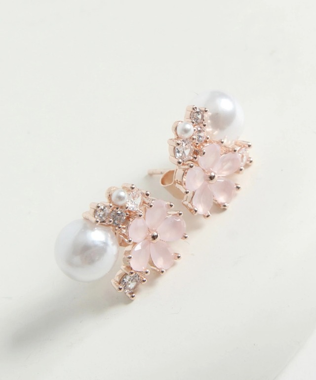 ビジューフラワーモチーフ×パールピアス