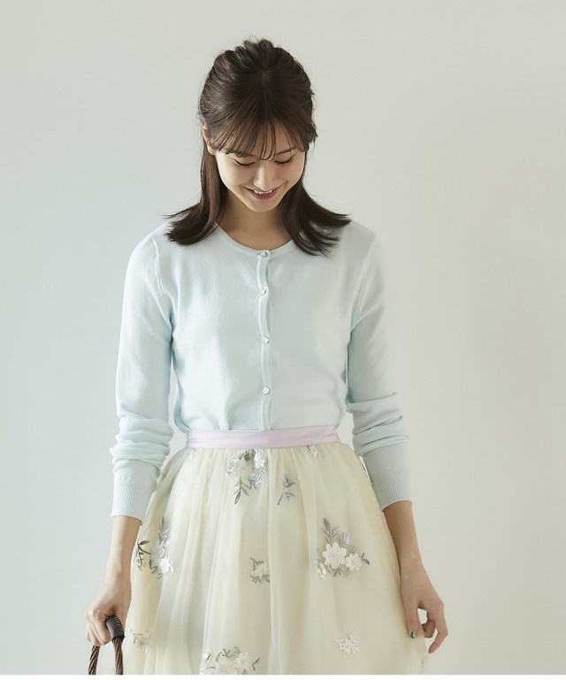 シンプルガーリーなお花ボタンニットカーディガン 3月20日(火)再販決定 