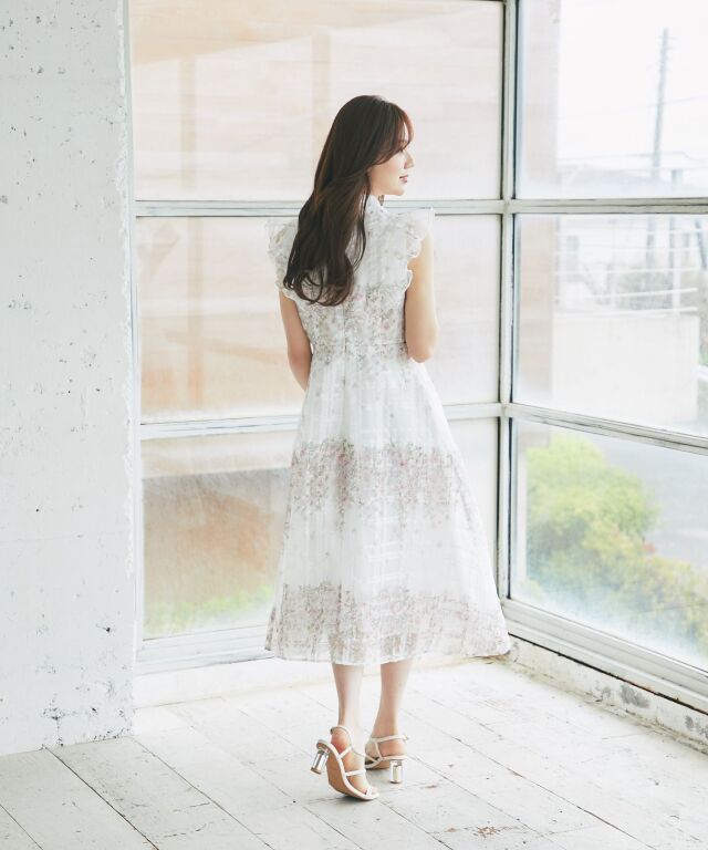 ozz on 朧藤ボレロ 立ち襟 フラワー刺繍 アイボリー　シアー素材 ozz on 朧藤ボレロ 立ち襟 フラワー刺繍 アイボリー シアー素材 | Ozz