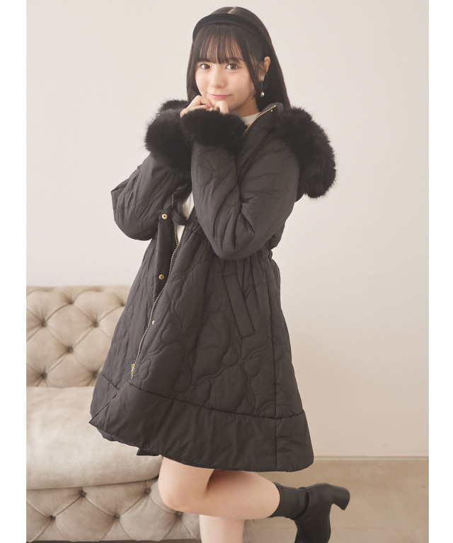 取り外し可能なファー＆ベルト付きリボンキルティングフィット＆フレア