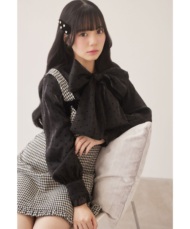 ハート釦ボウタイリボン付きハートフロッキーブラウス