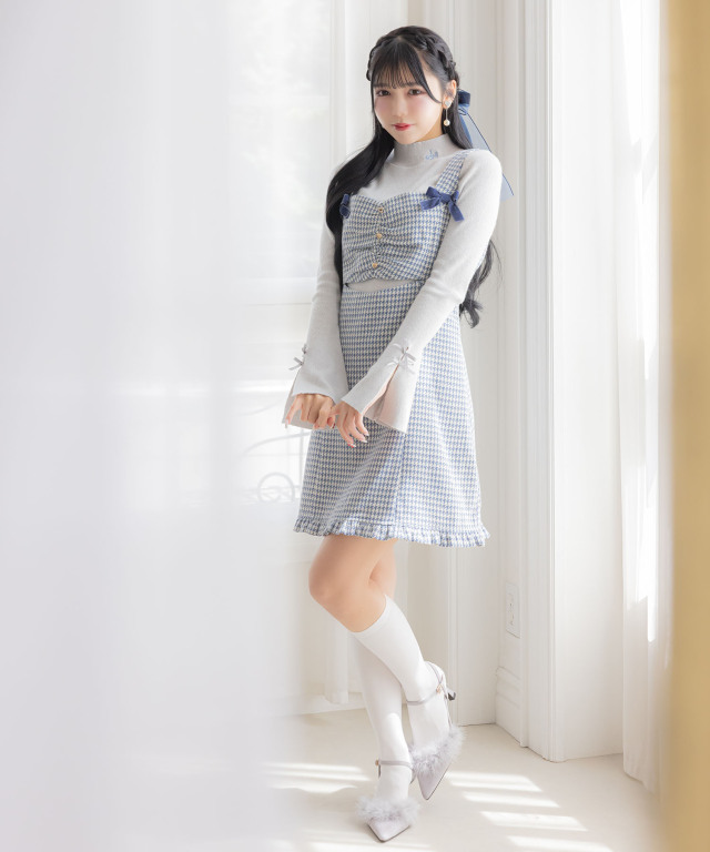 33℃ ブラック　ダウン　フレア　バックリボン　ベスト 1632865_22357043_k3.jpg