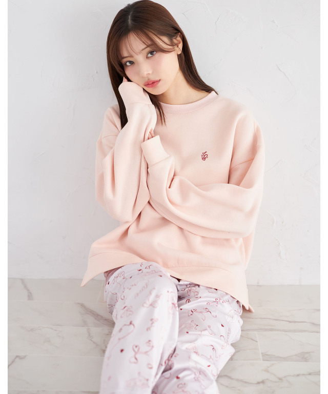 LOVE刺繍バックプリント裏起毛ルーズスウェット