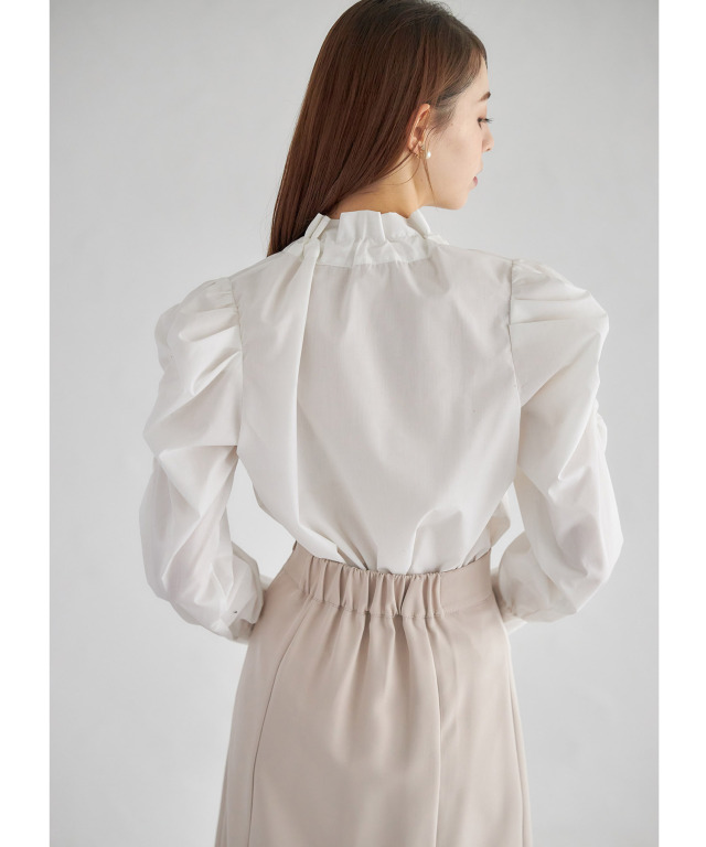 パワーショルダーフリルネックボウタイリボンブラウス 