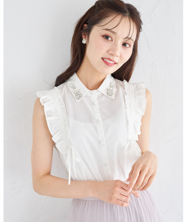 ビジュー付きサイドフリル&リボンブラウス
