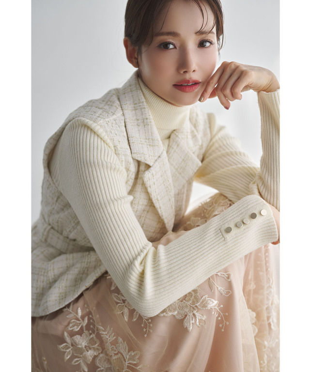 いちご刺繍フレアスカート ベージュ shodely-4.jpg