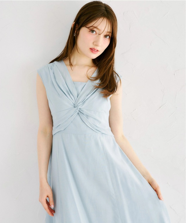 【美品】フォクシー ロージースリーブフレアワンピース 半袖 ミモレ丈 水色 50%OFF】フィット＆フレアワンピース | レースワンピースやブラウス