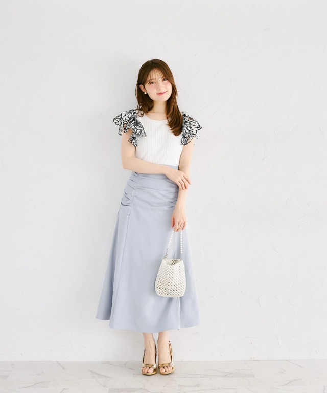 バイカラーカットワークレース付きリブニットプルオーバー