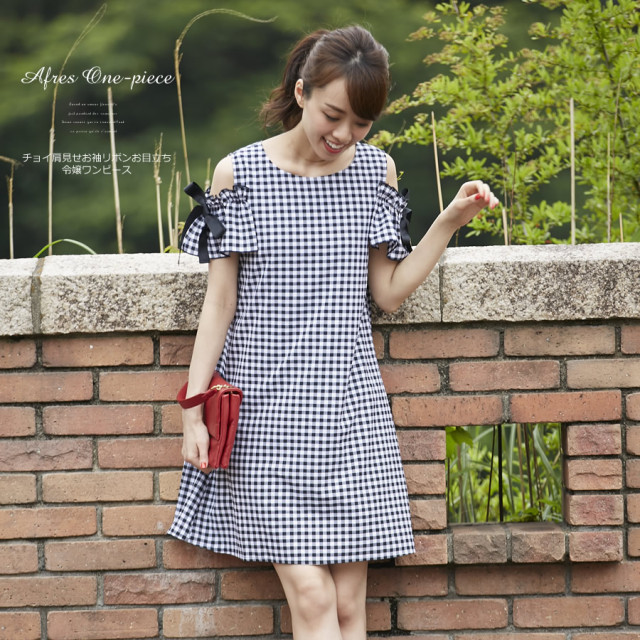6月23日スタート スペシャルプライス チョイ肩見せお袖リボンお目立ち令嬢ワンピース Afres Onp アフリスワンピース Sale品につき返品 交換 キャンセル 配送日指定不可 ラッピング不可 オンライン限定
