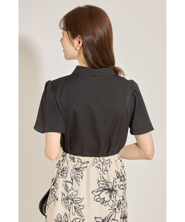 パール付きボウタイブラウス