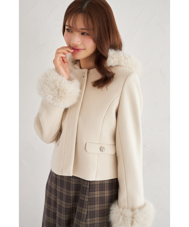 【美品】VIVIANTAM ファー付きショートコート 取り外し可能なファー付きビジュー装飾ショートコート
