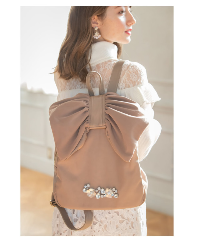 可愛いのに大容量なビジュー付きビッグリボンナイロンリュック Aomily アオミリー Tocco Closet トッコクローゼット Collection Re Chan Dollさんコラボ