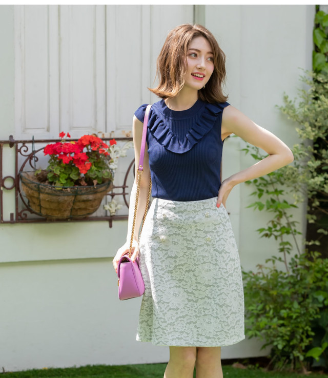 7月27日スタート！スペシャルプライス】エレガントな佇まいフラワー  