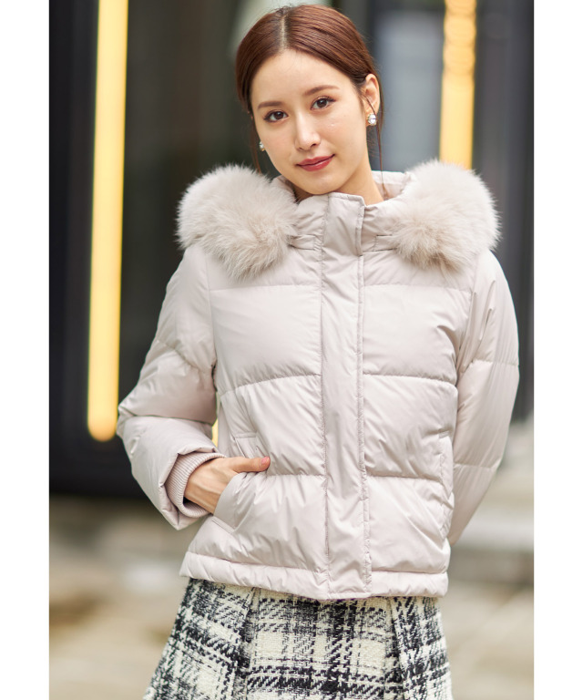 取り外し可能なフォックスファー付き2WAYショートダウンコート 