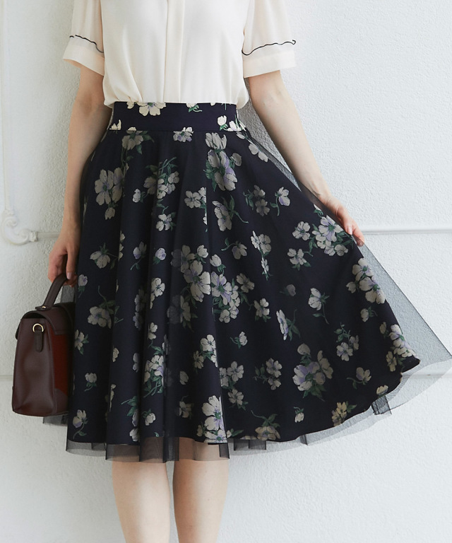 英国製 INSIDEOUT だまし絵レースプリント チュール重ね膝丈スカート