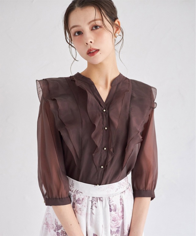 ラッフルフリルキーネック七分袖ブラウス ラッフルフリルキーネック七分袖ブラウス