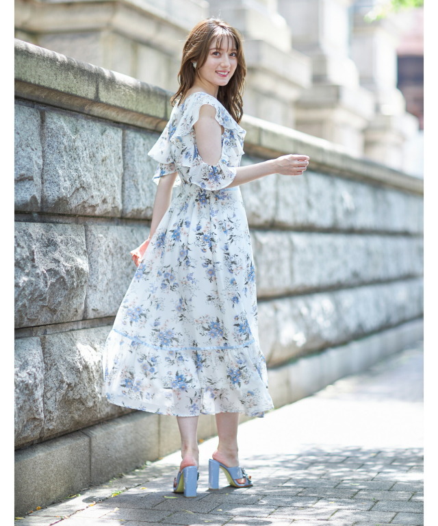 イタリアブランド 定価8万 パンジー柄レース装飾シルクシフォン  