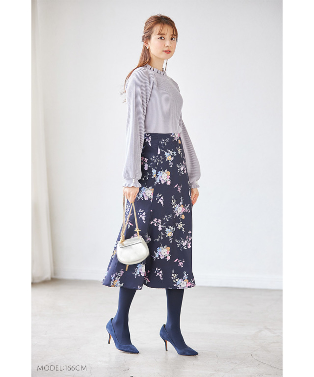 トッコクローゼット 花柄フレアスカート パープル 格安 価格でご提供いたします