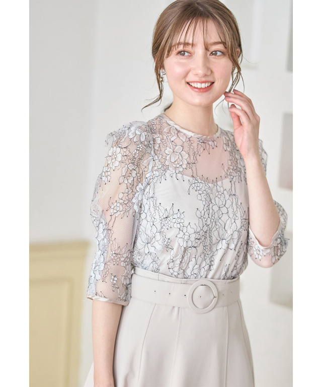 トリコの後ボタンブラウス 木製ボタンブラウス - ホワイト | ZARA Japan / 日本